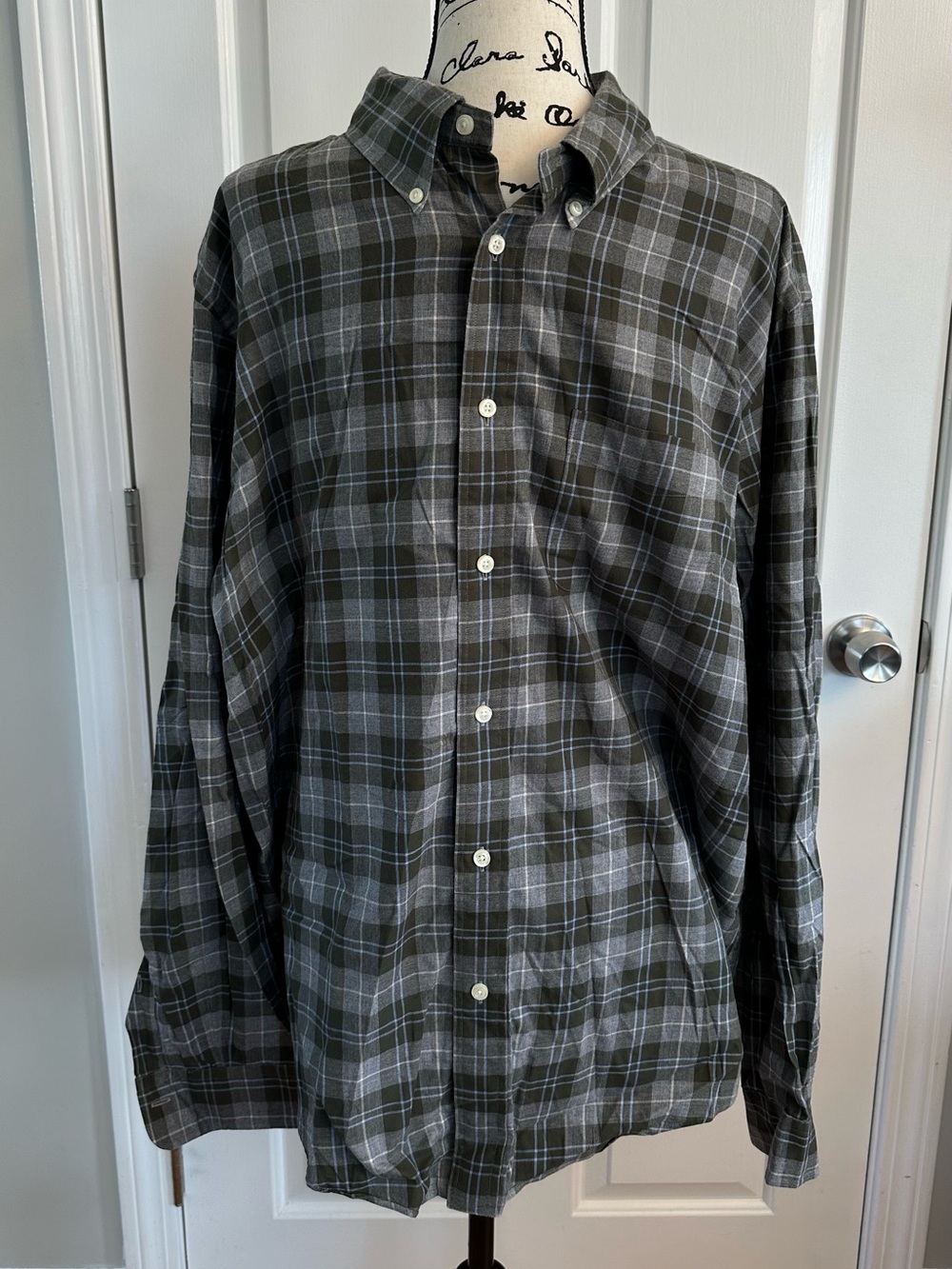Brooks Brothers Men's Regent XL Long Sleeve Button Down Shirt Green Olive Cotton